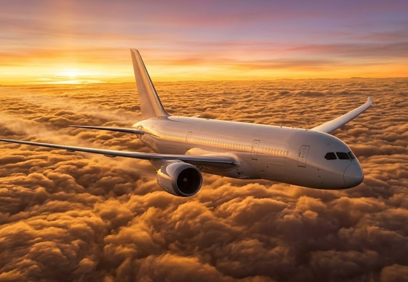 Air Canada Removes In-Flight Director Over Antisemitic 9/11 Posts Amid Tel Aviv Route Restart 2026