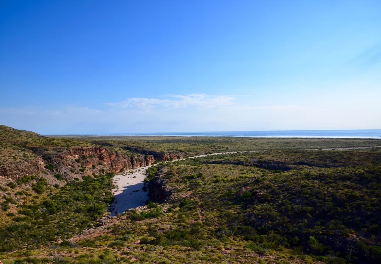 Gorge country and coastal scenery along the Coral Coast
