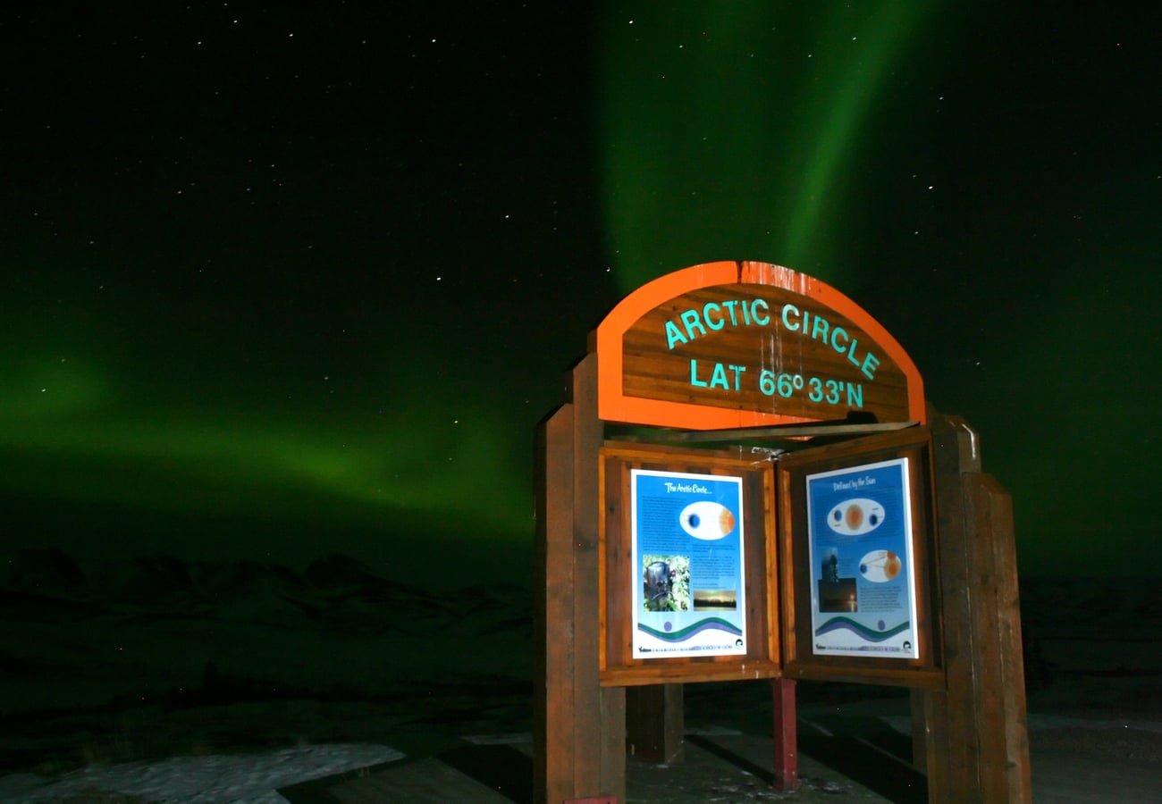 Northern lights over the Arctic Circle along the Dempster Highway