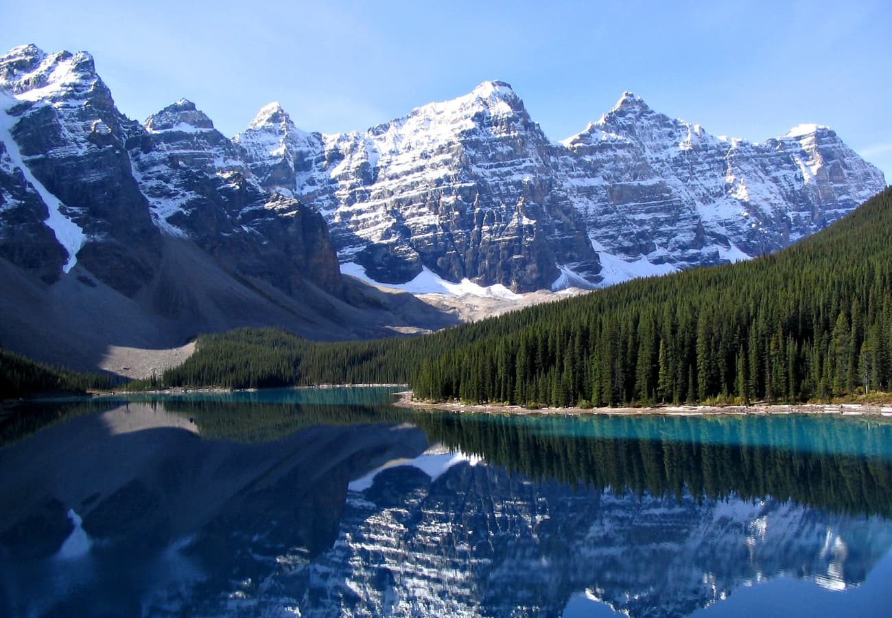 10 Best Canadian Rockies Road Trips Reddit Travelers Recommend in 2026
