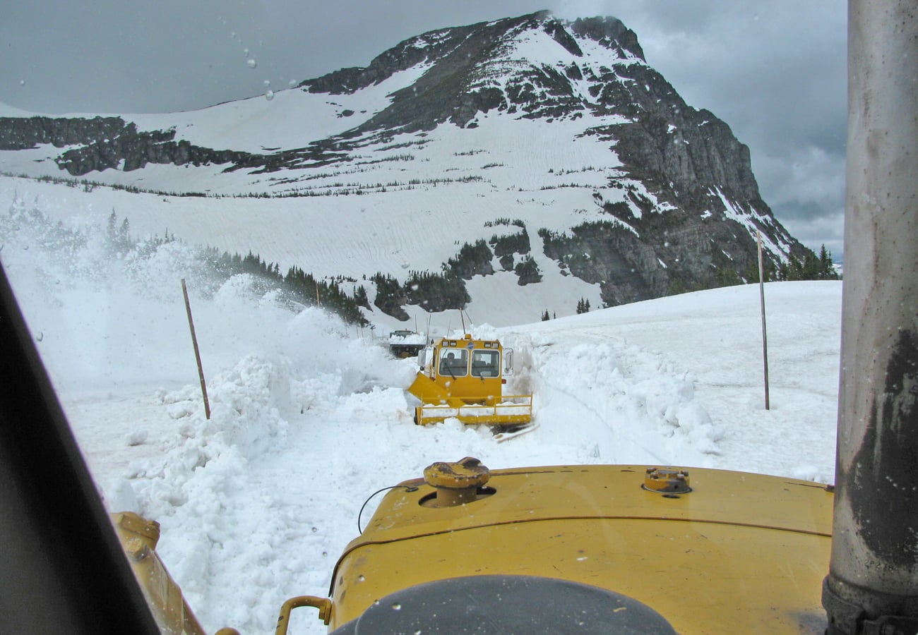 Scenic views of Going-to-the-Sun Road climbing toward Logan Pass