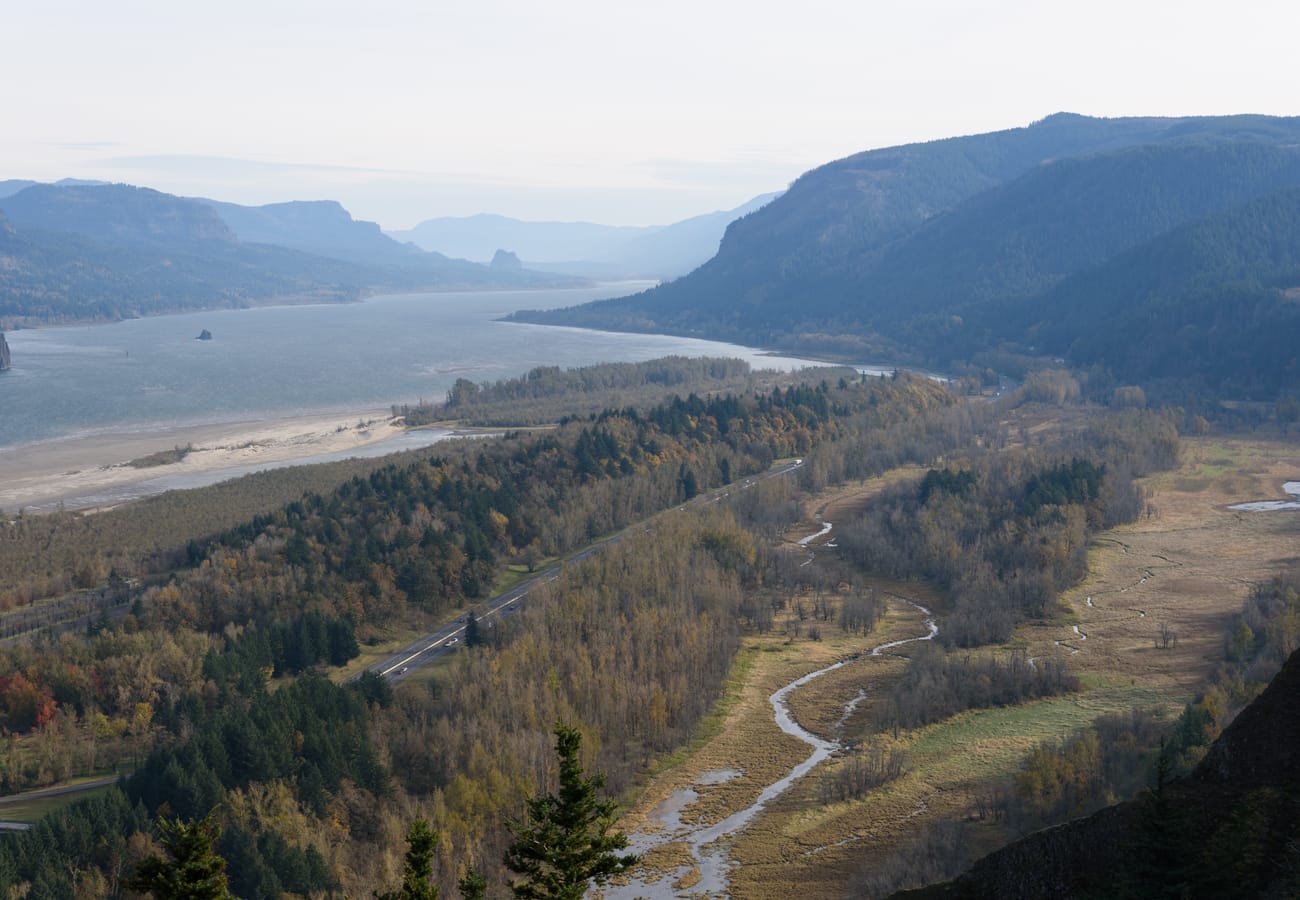 Historic Vista House at Crown Point overlooking the vast Columbia River Gorge in Oregon