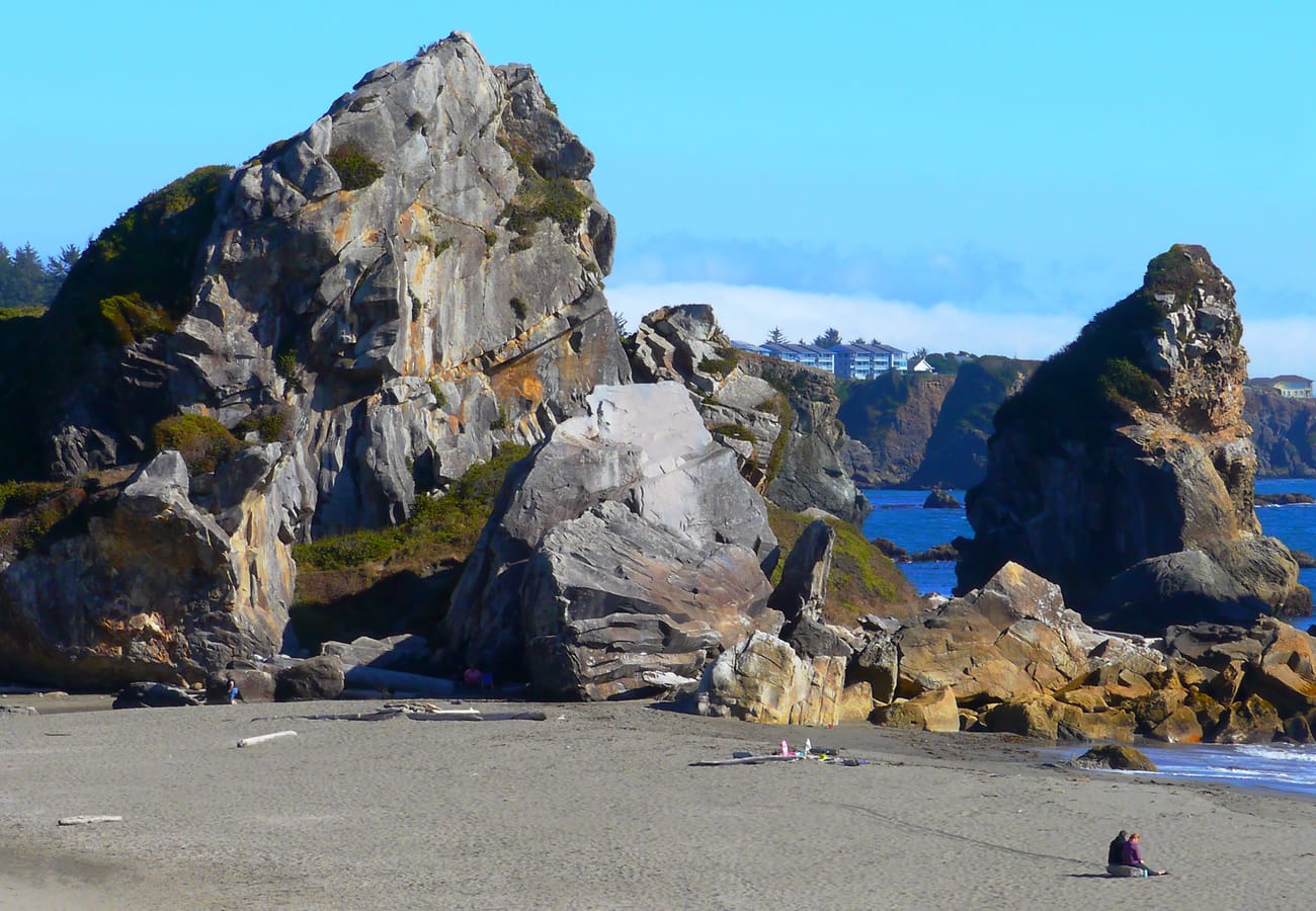 US Highway 101 winding along the Oregon Coastline overlooking sea stacks and ocean waves