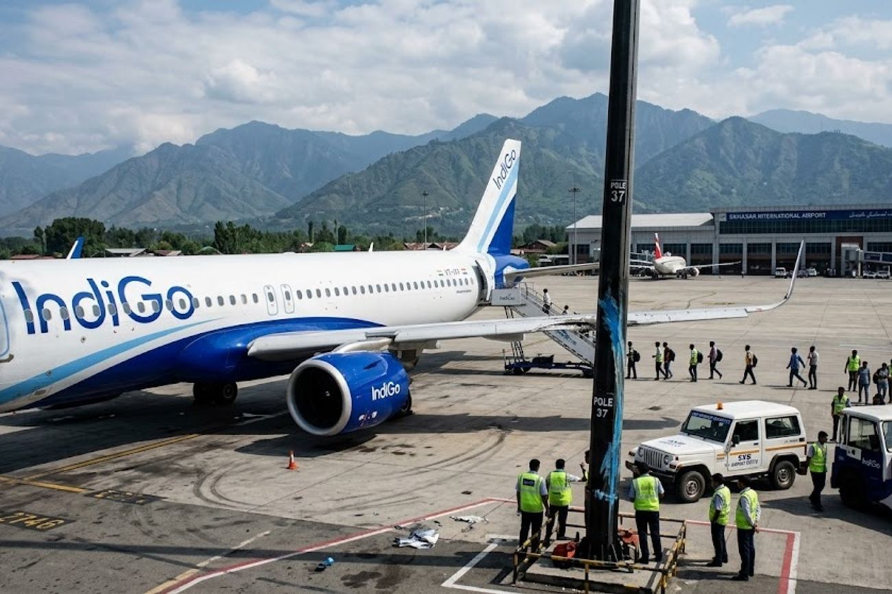 IndiGo Aircraft Strikes Parking Pole at Srinagar International Airport