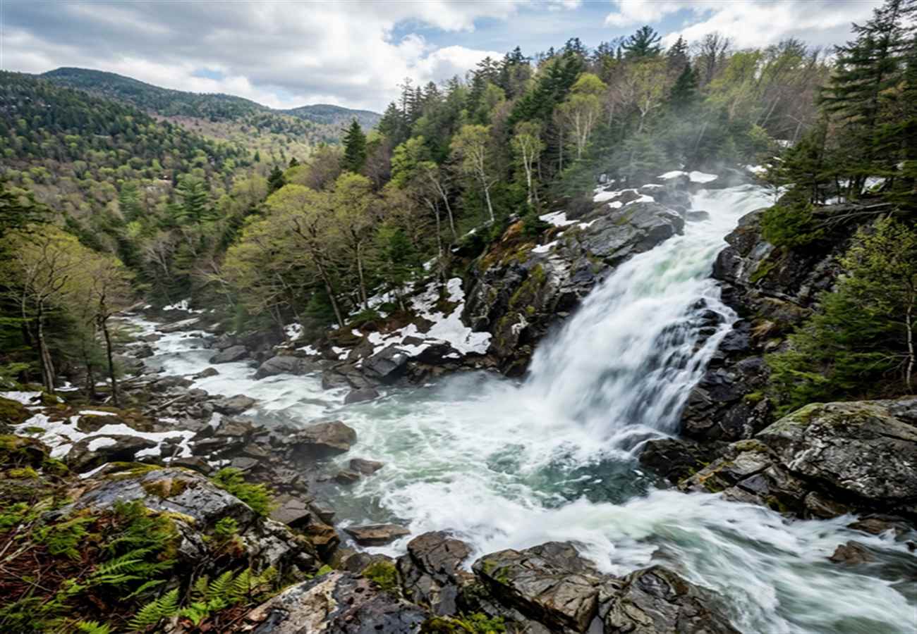 Now Is the Best Time to See Waterfalls in the Adirondacks — Here's the Best Trail to Take, According To Reddit, Quora and Pinterest in 2026